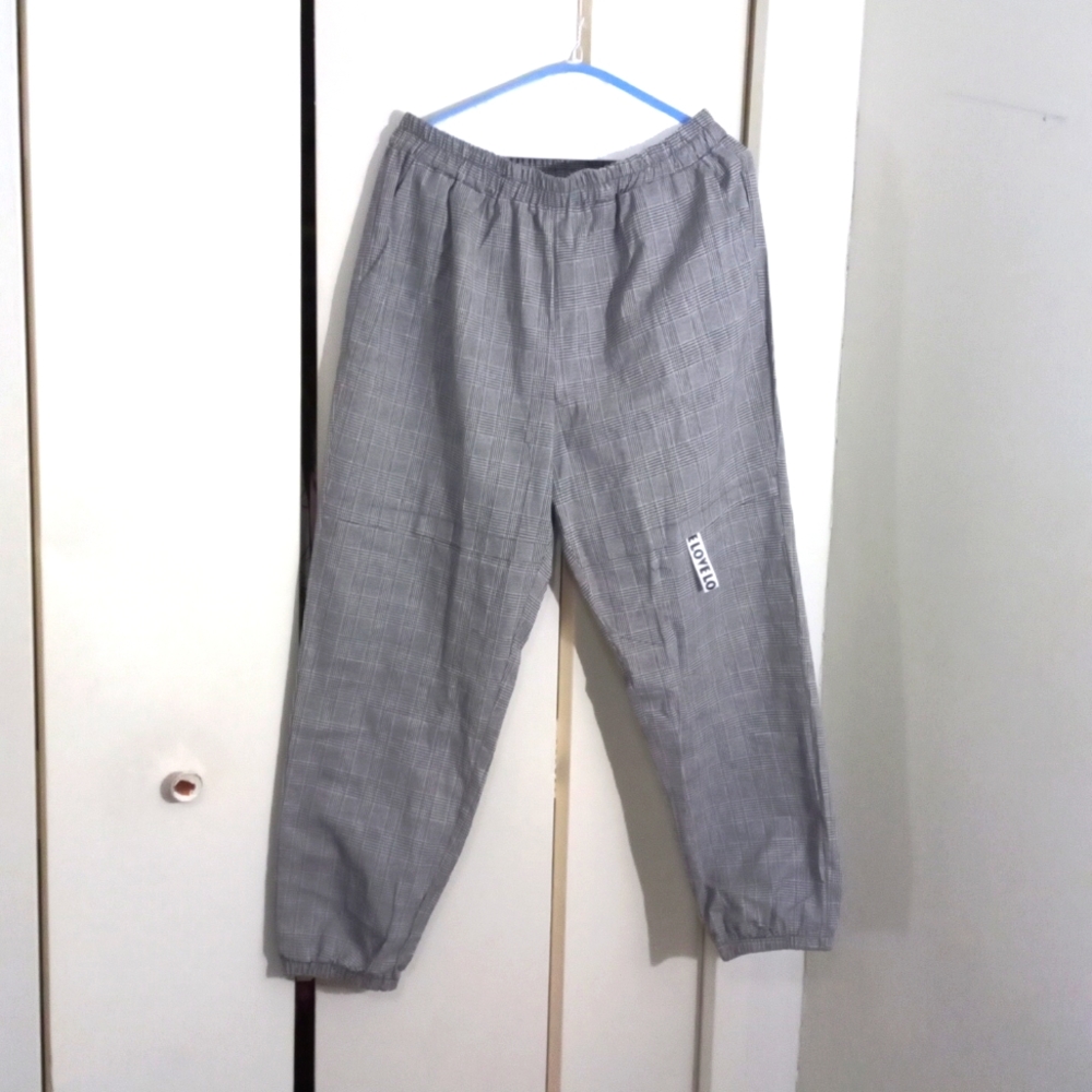 Plaid pants